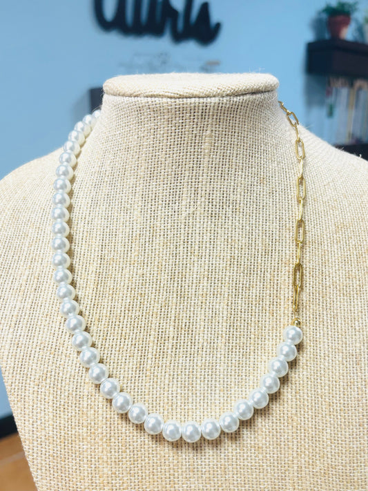 Unisex pearls